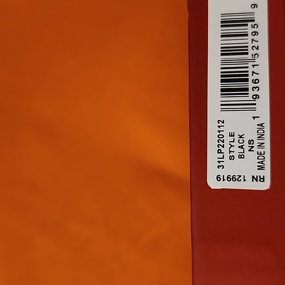 NWT/B Mens Levi's Mens Wallet. - Picture 14 of 14